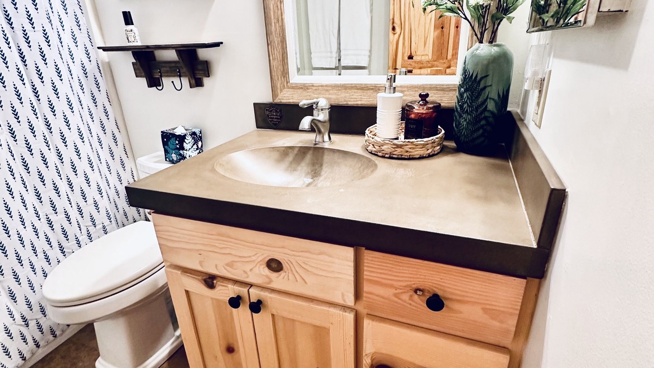 Photo of Bathroom in Dollar Point