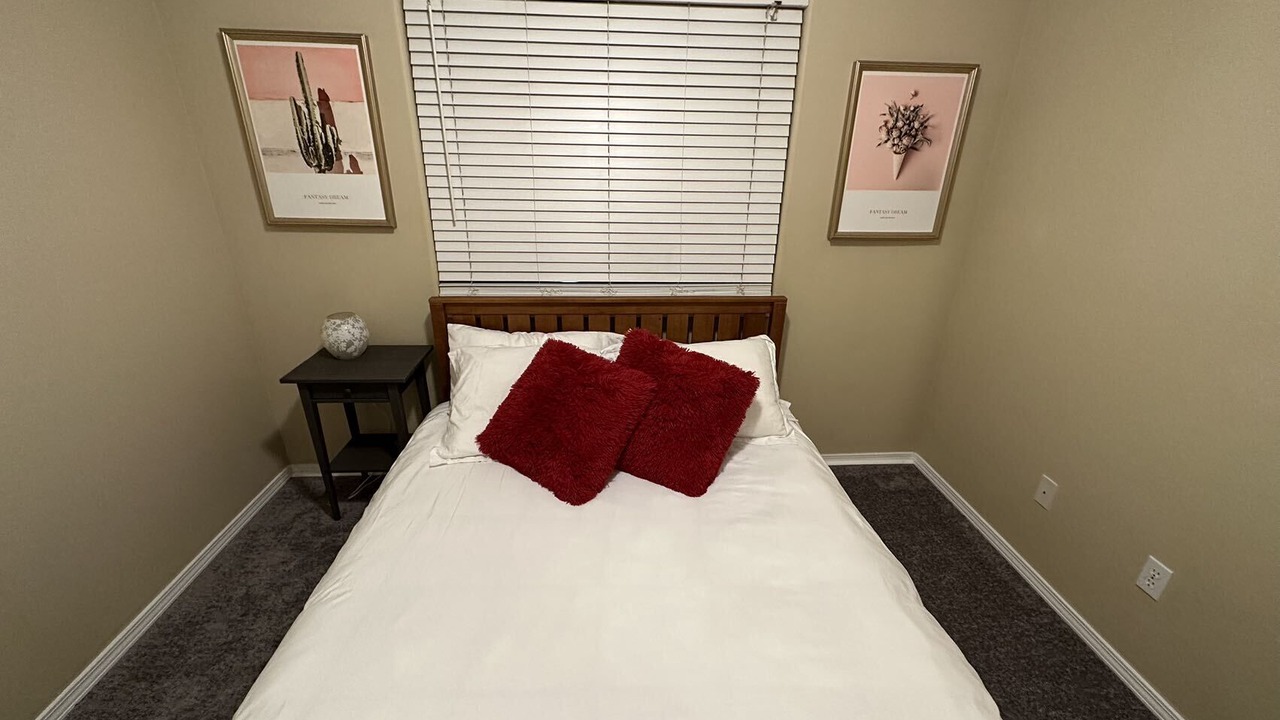 Photo of Bedroom in Five Oaks