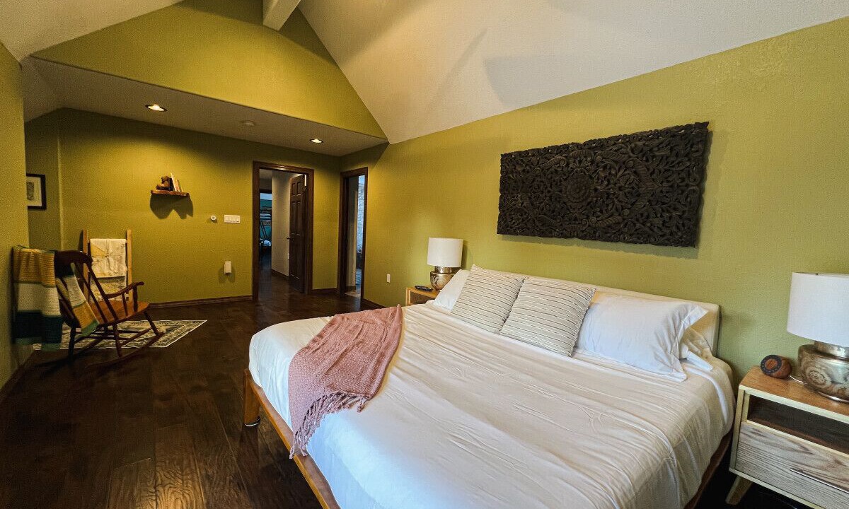 Photo of Bedroom in Altamont