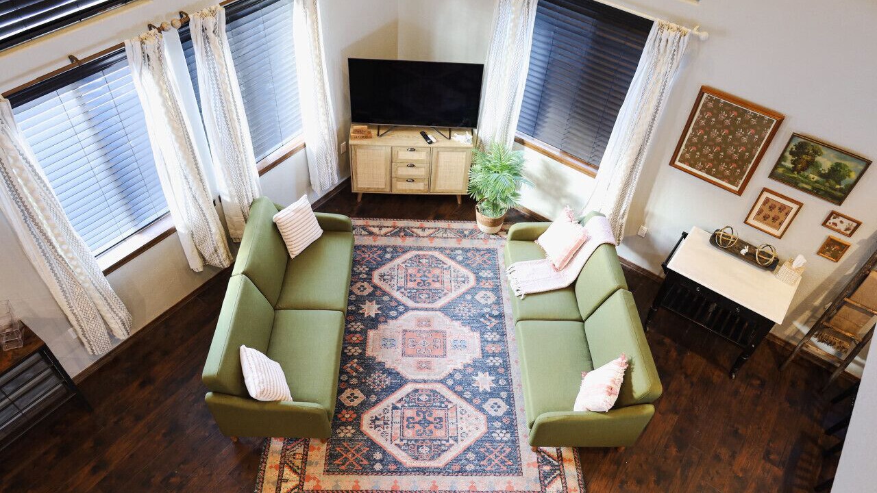 Photo of Livingroom in Altamont