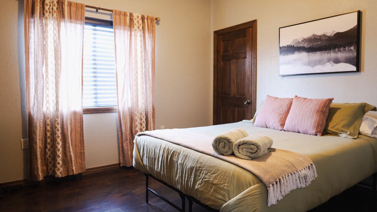 Photo of Bedroom in Altamont