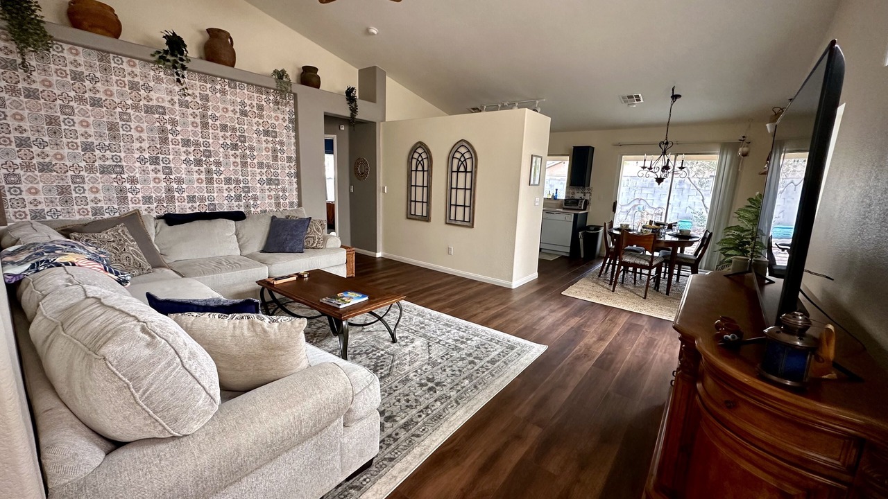 Photo of Bedroom in Silverado Ranch
