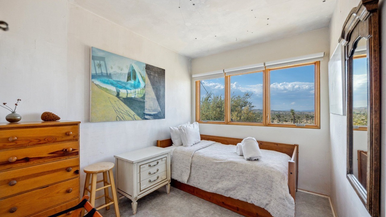 Photo of Bedroom in Yucca Valley