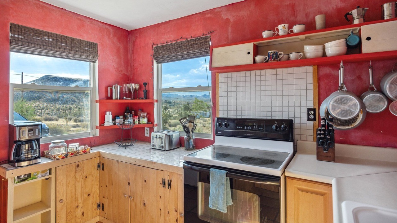 Photo of Kitchen in Yucca Valley