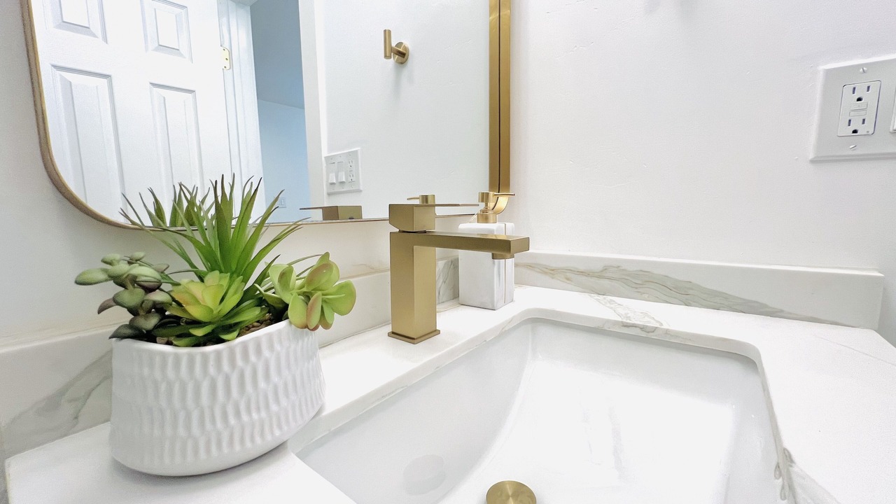 Photo of Bathroom in Corridor
