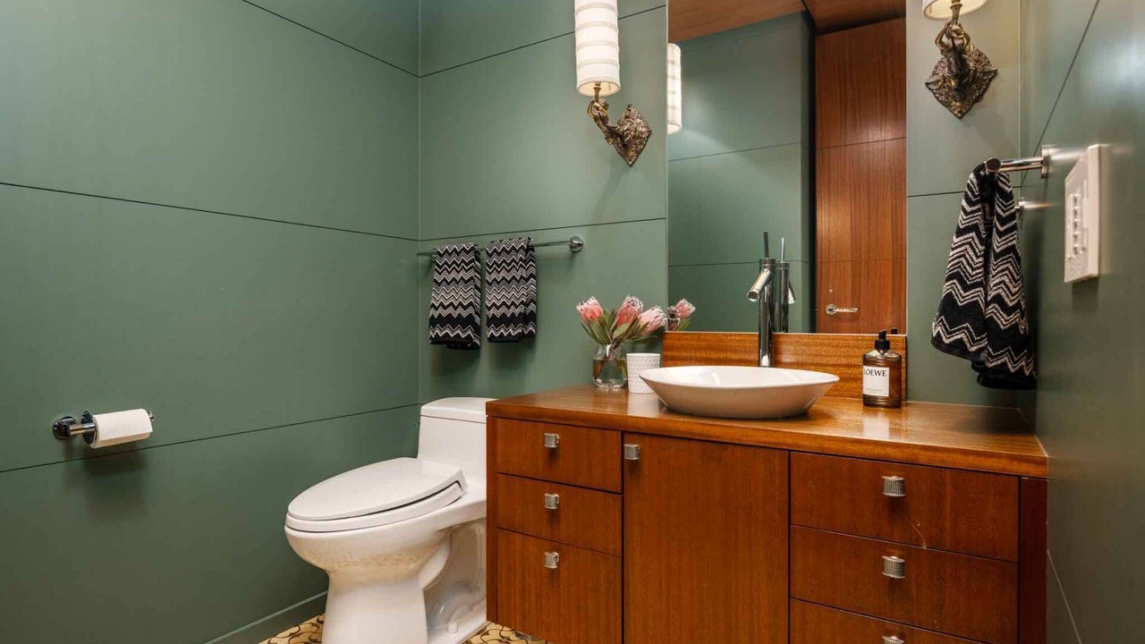 Photo of Bathroom in Pearl District