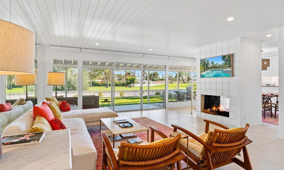 Photo of Livingroom in Palm Springs