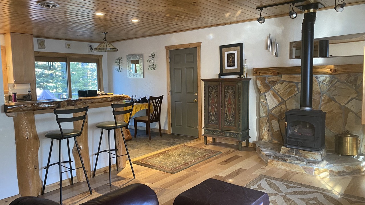Photo of Livingroom in Tahoe Paradise