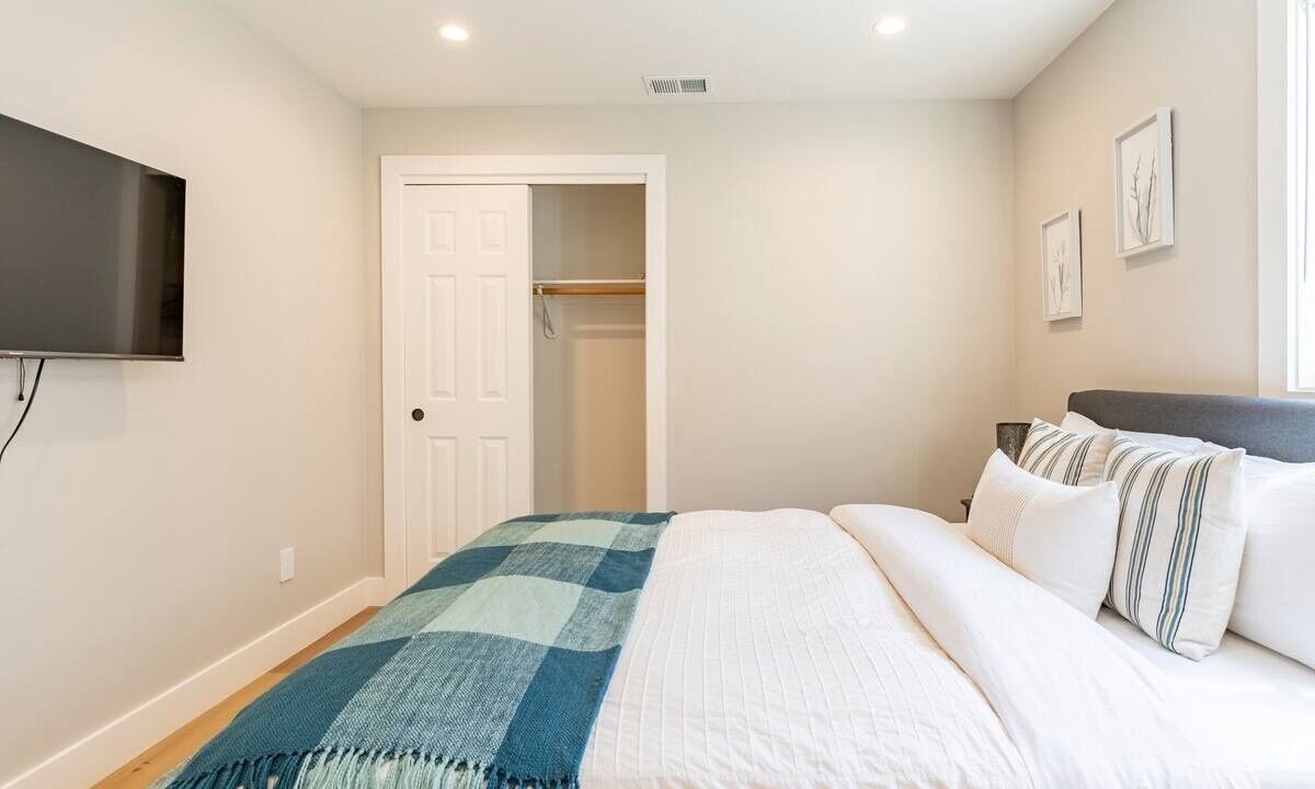 Photo of Bedroom in Southern Hills