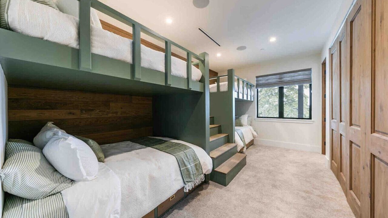 Photo of Bedroom in Ponderosa Palisades