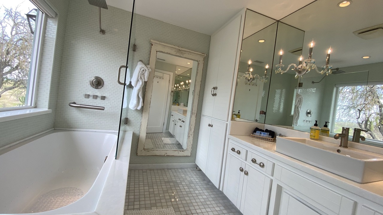Photo of Bathroom in Paso Robles