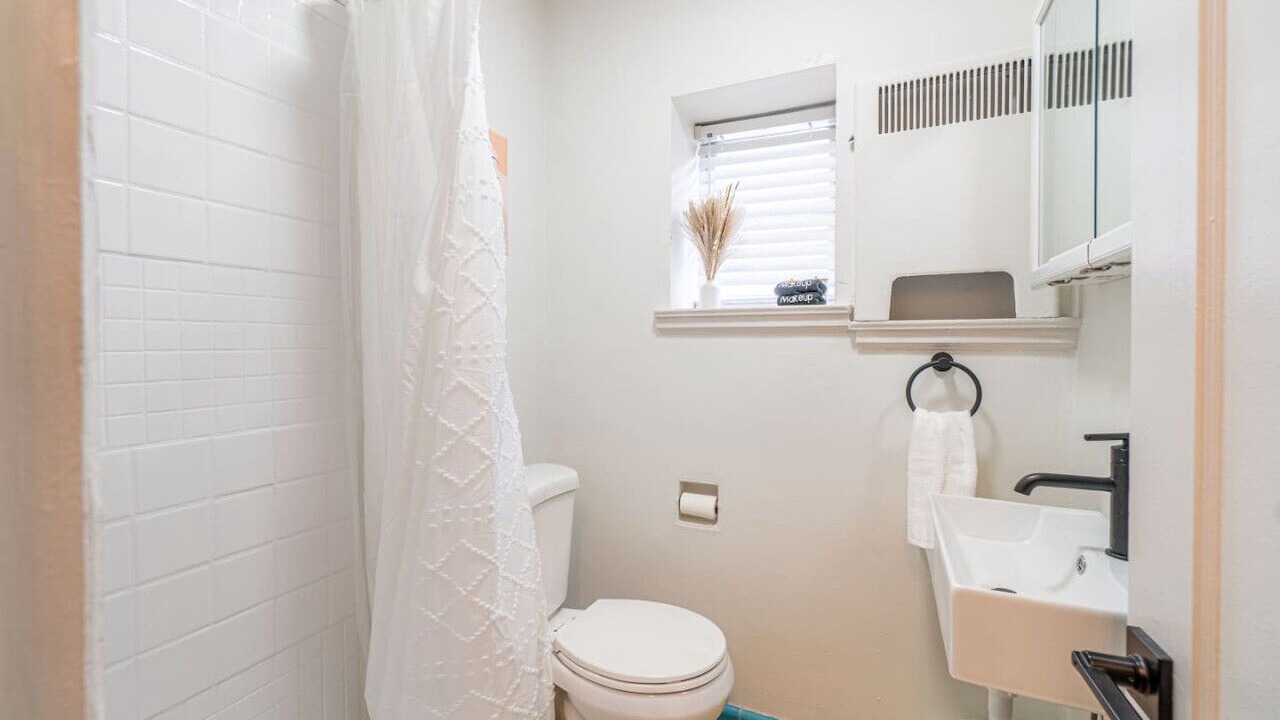 Photo of Bathroom in Old Southwest