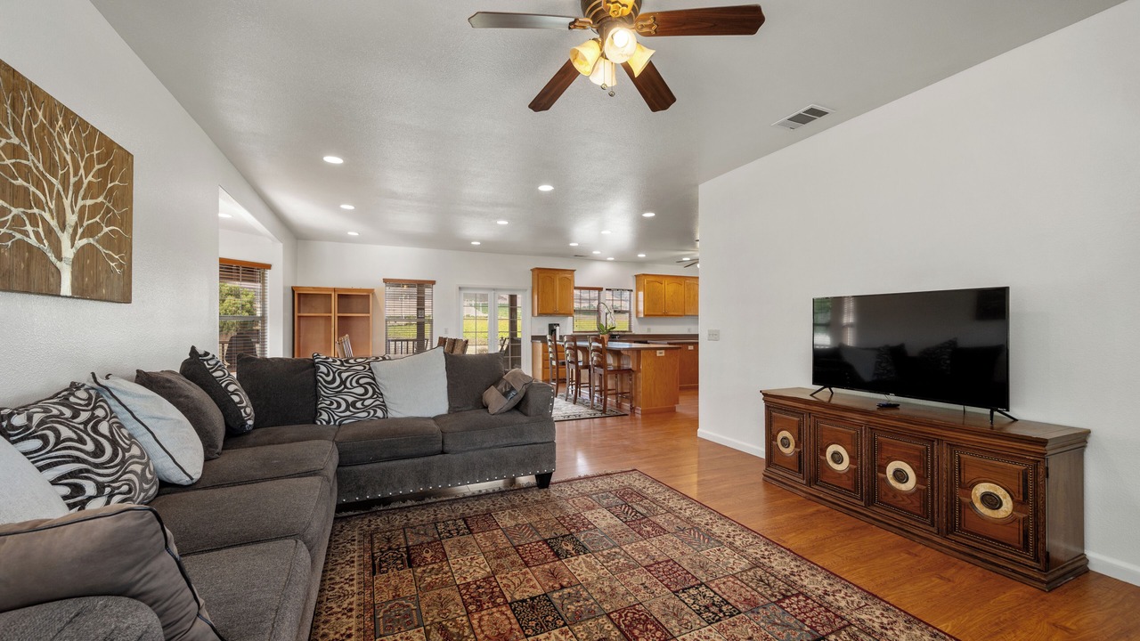 Photo of Livingroom in Nipomo