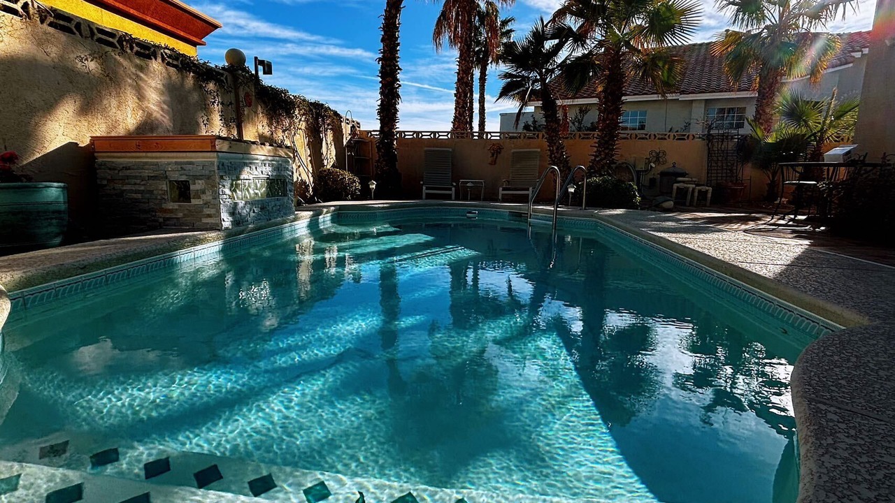 Photo of Outdoor in Spring Valley