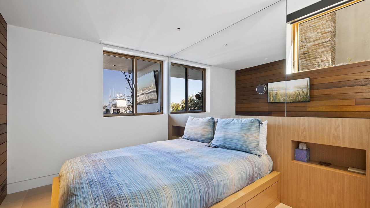 Photo of Bedroom in Balboa Peninsula