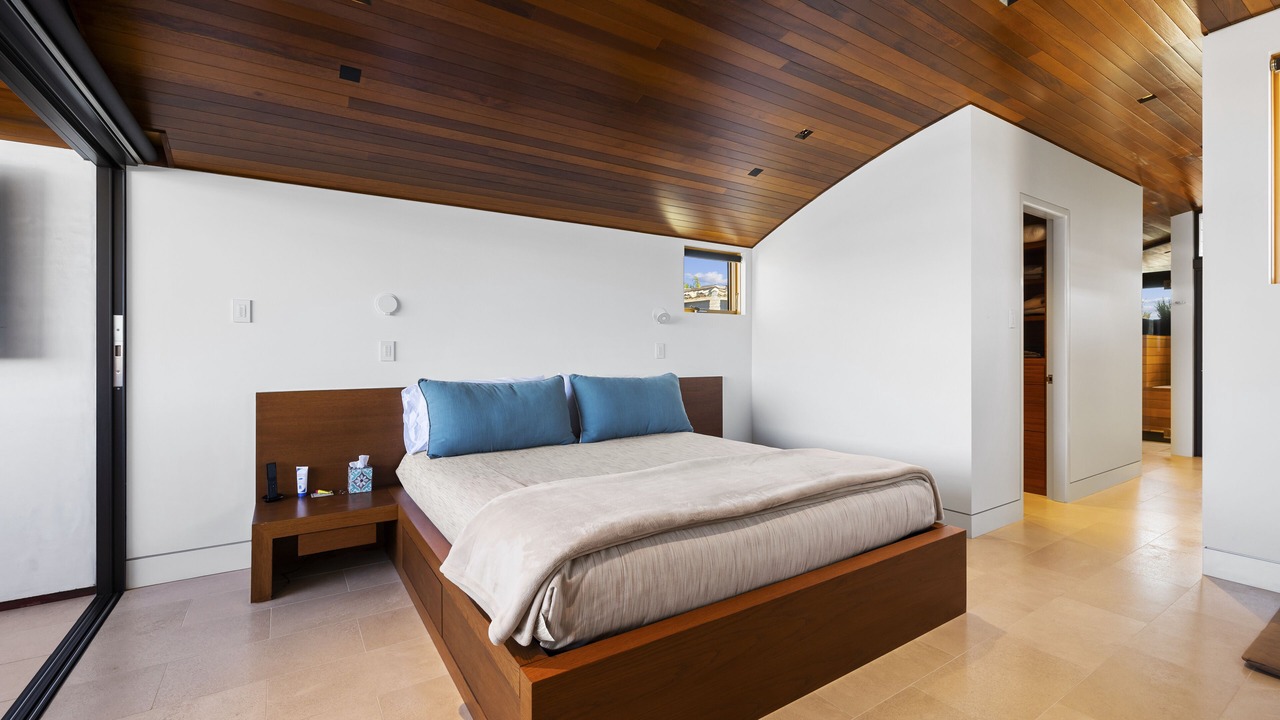 Photo of Bedroom in Balboa Peninsula