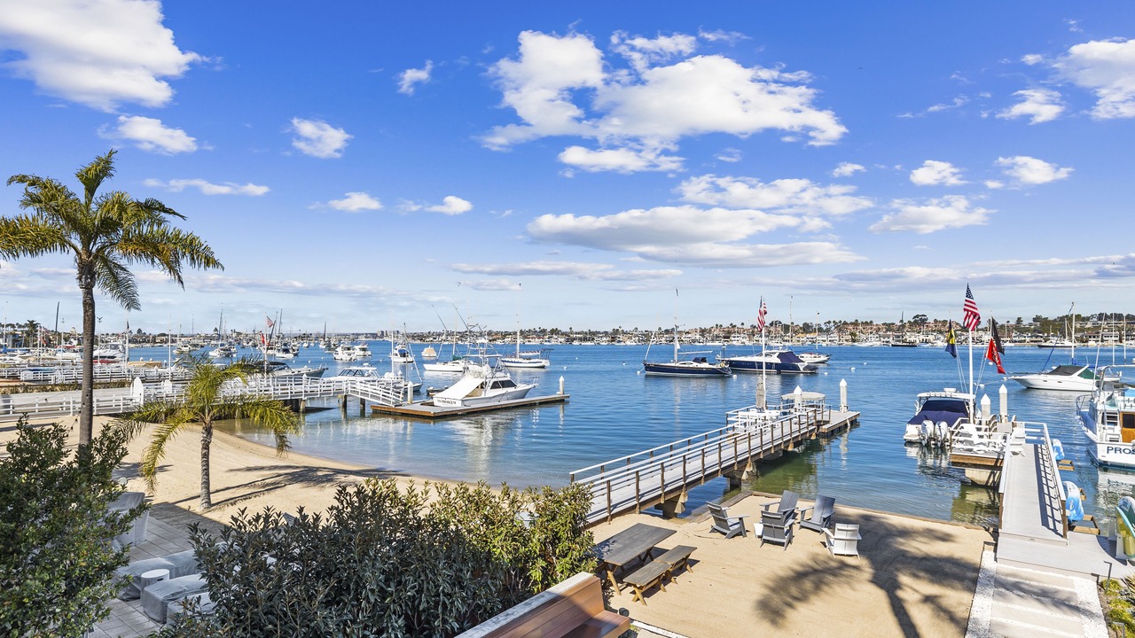 Photo of Others in Balboa Peninsula