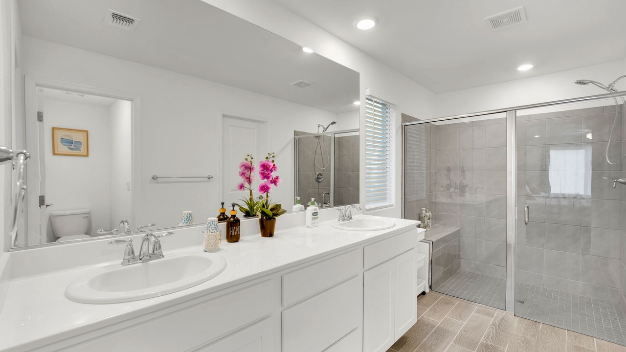 Photo of Bathroom in Desert Hills