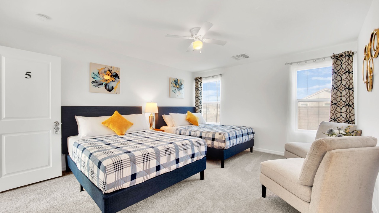 Photo of Bedroom in Desert Hills