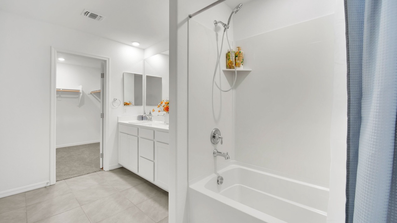 Photo of Bathroom in Desert Hills