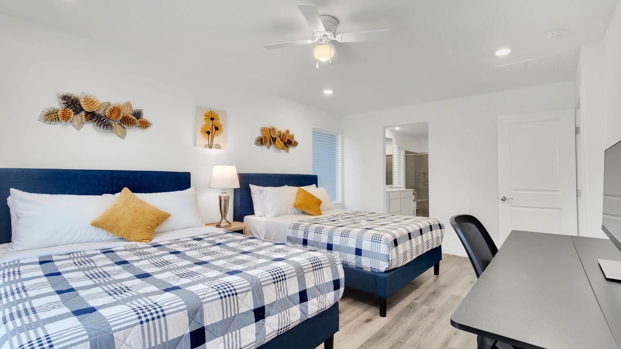 Photo of Bedroom in Desert Hills