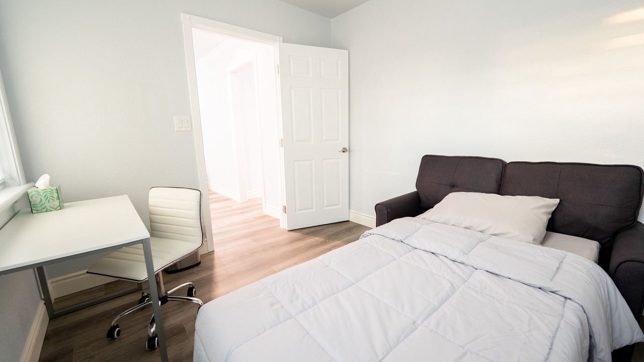 Photo of Bedroom in San Gabriel