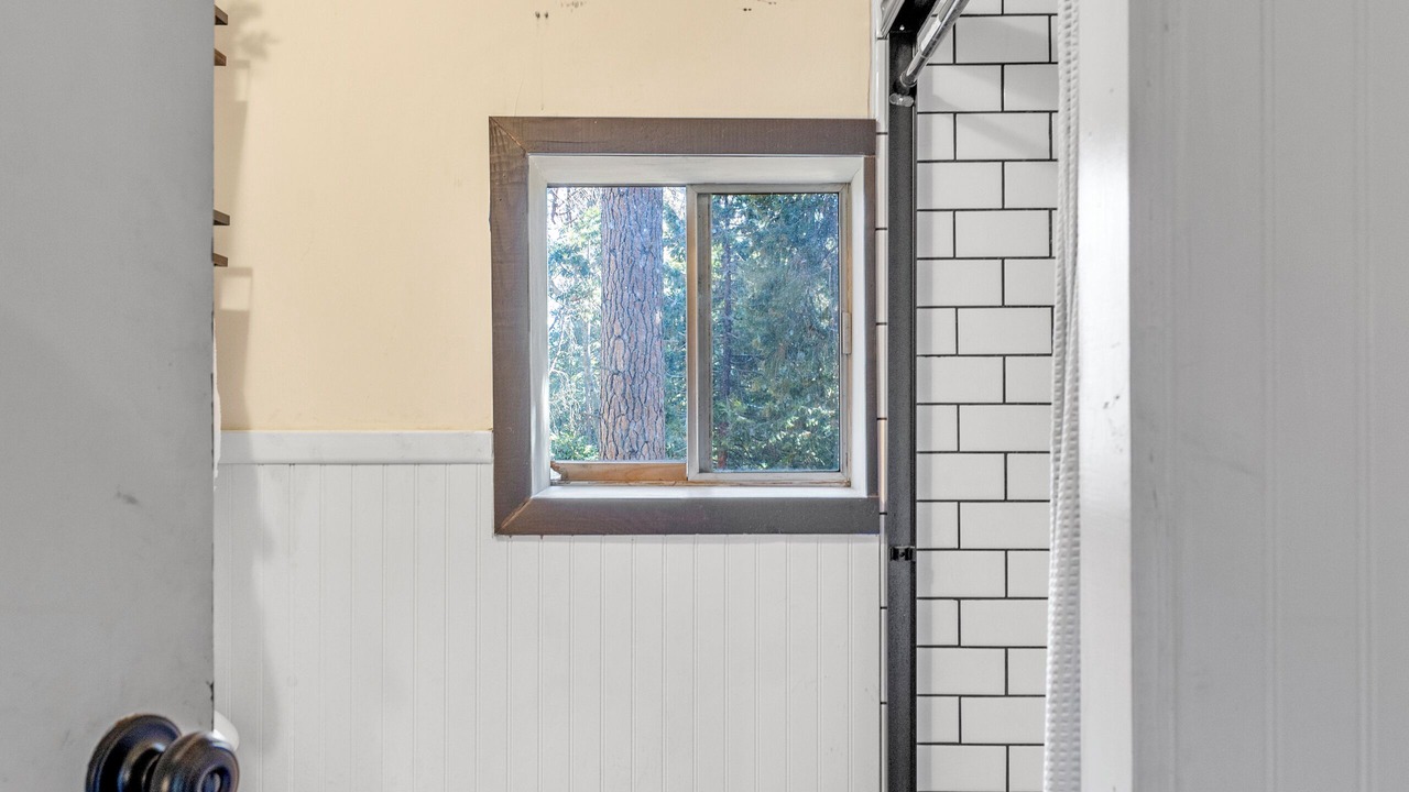 Photo of Bathroom in Alta Sierra