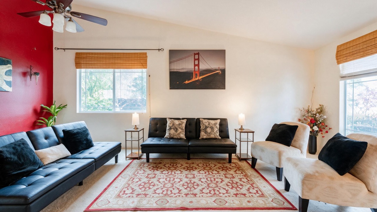 Photo of Livingroom in West Sacramento