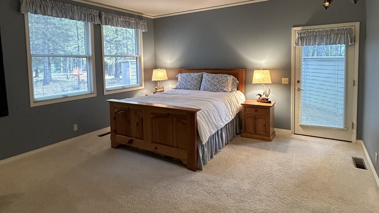 Photo of Bedroom in Black Butte Ranch