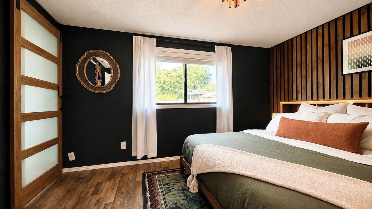Photo of Bedroom in Happy Valley