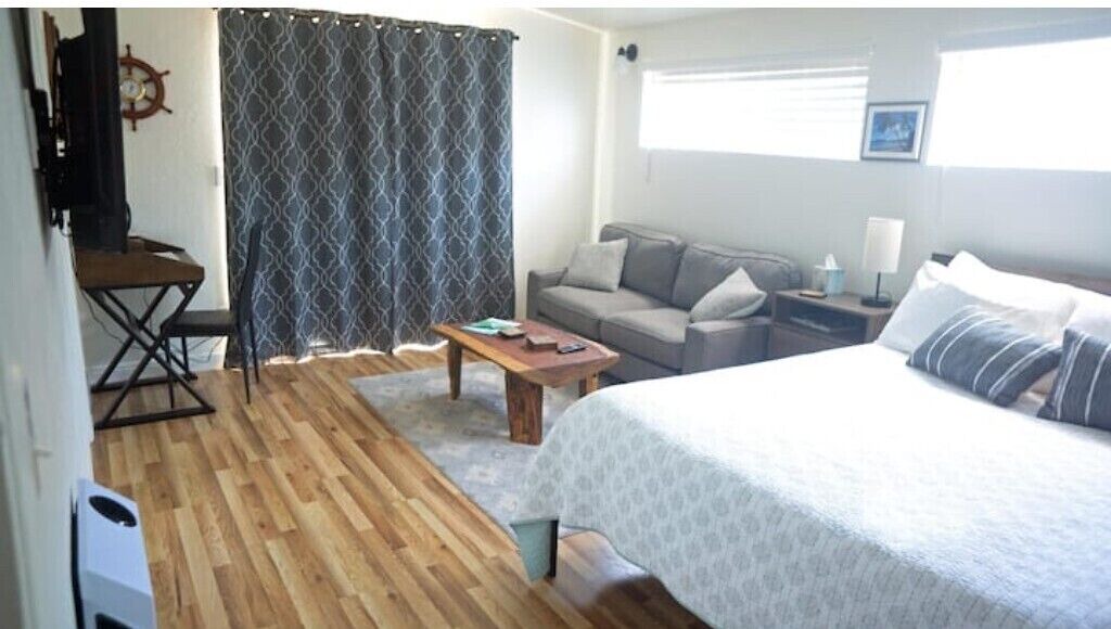 Photo of Bedroom in Baywood Park