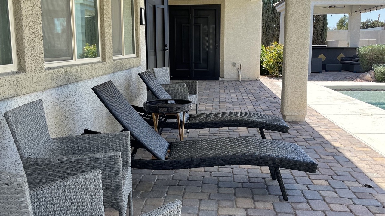 Photo of Patio Balcony in Enterprise