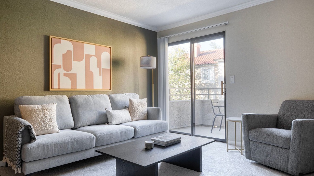 Photo of Livingroom in Rancho Penasquitos