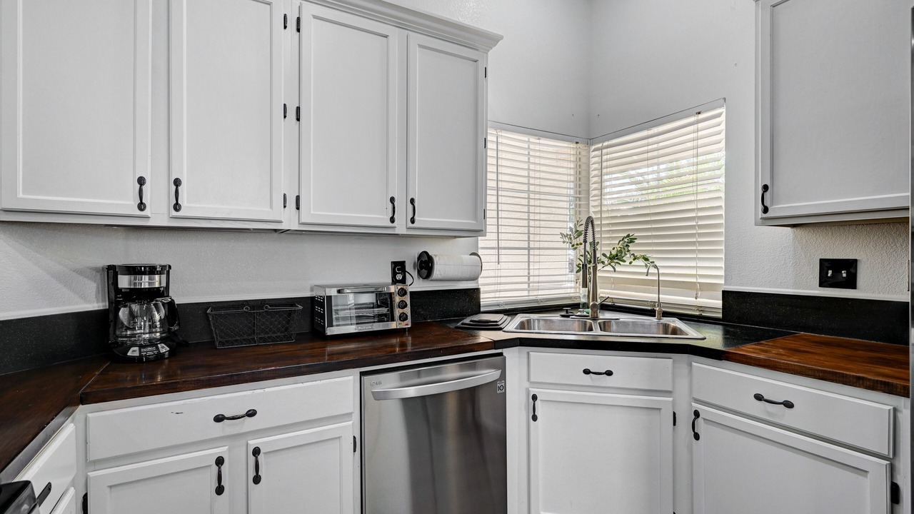 Photo of Kitchen in Sunrise Manor