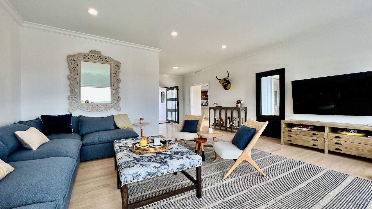 Photo of Livingroom in Napa