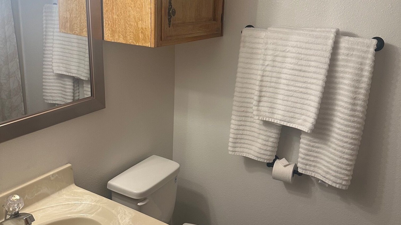 Photo of Bathroom in Oak Shores