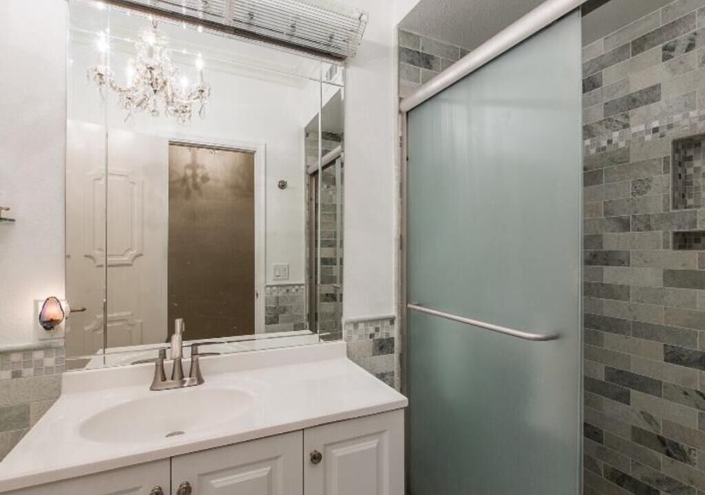 Photo of Bathroom in Sunrise Manor