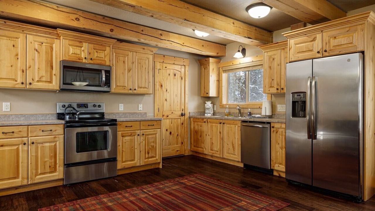 Photo of Kitchen in Meadow View Heights