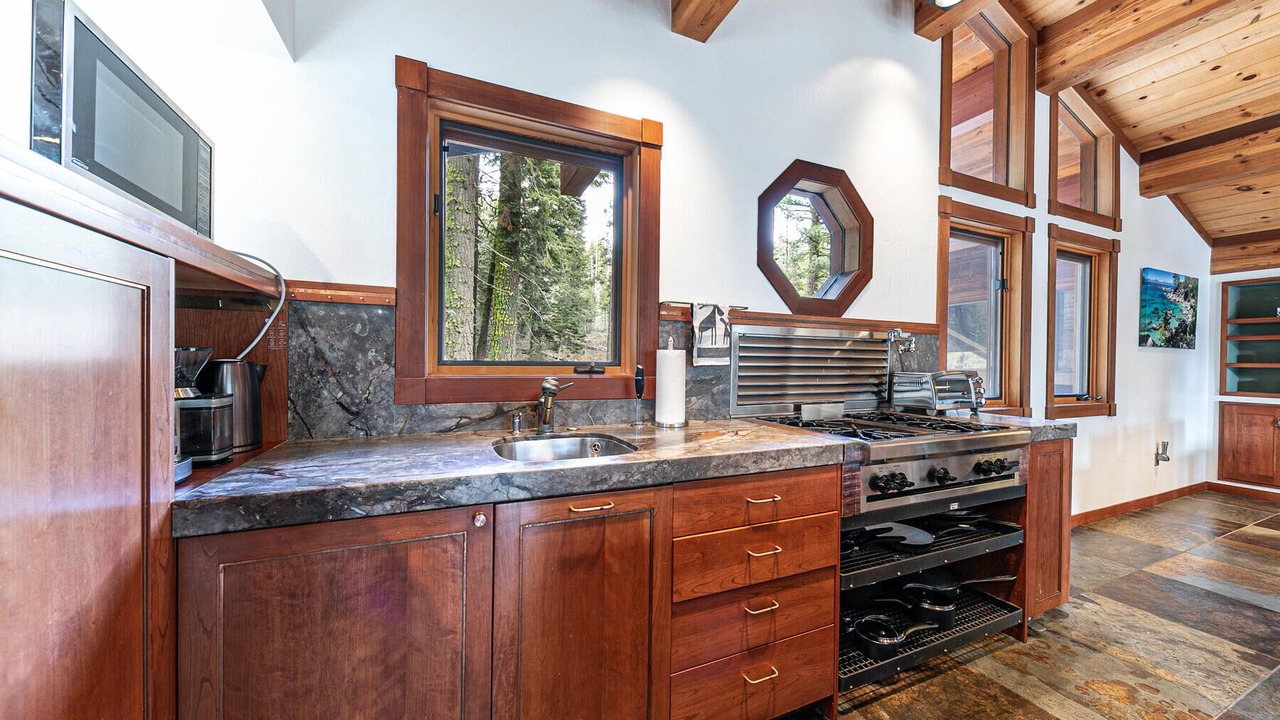 Photo of Kitchen in Twin Peaks