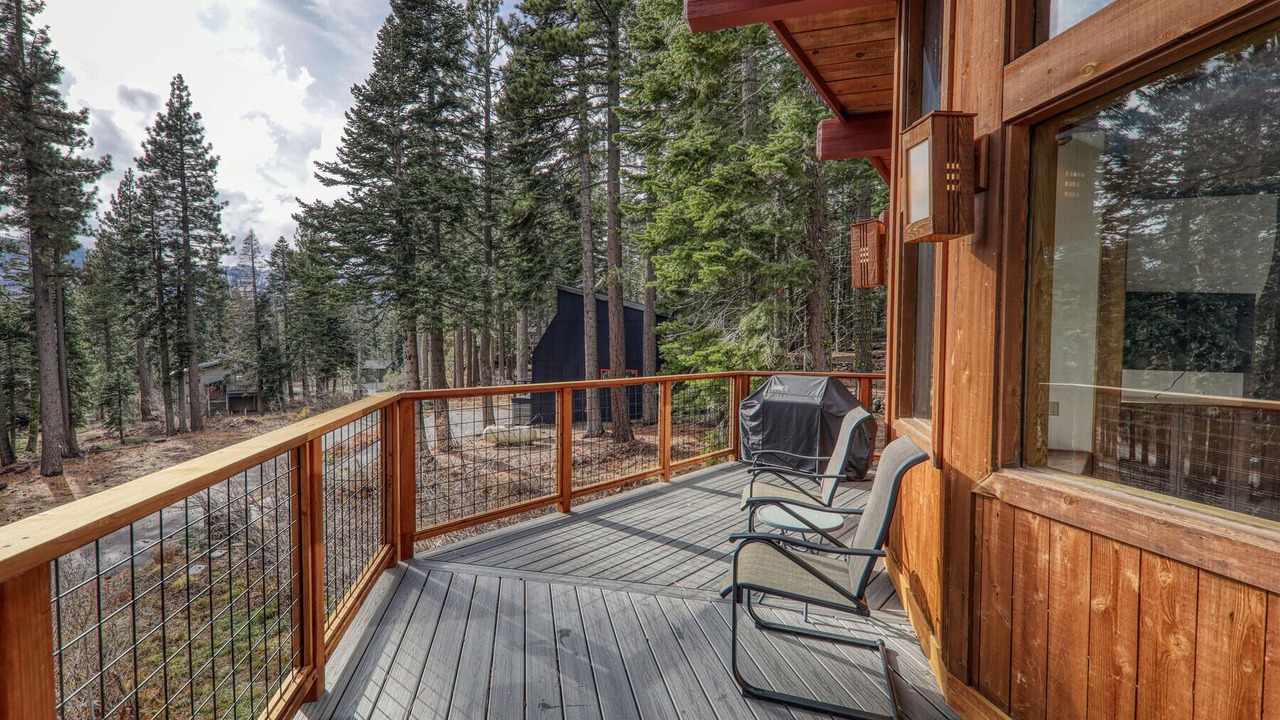 Photo of Patio Balcony in Twin Peaks