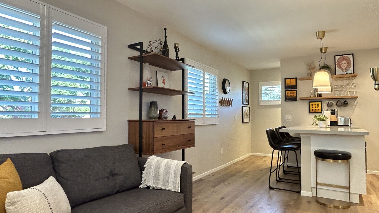 Photo of Livingroom in Morrison - Eldridge Park
