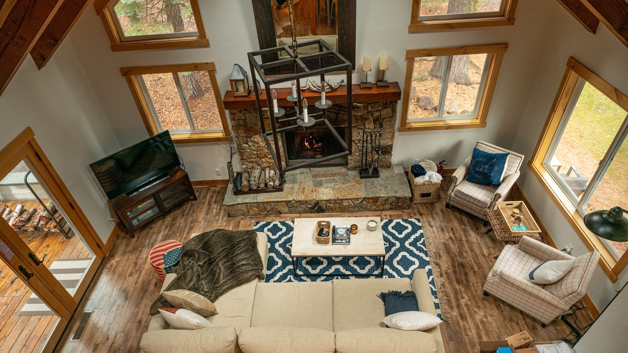 Photo of Livingroom in Kingswood Estates