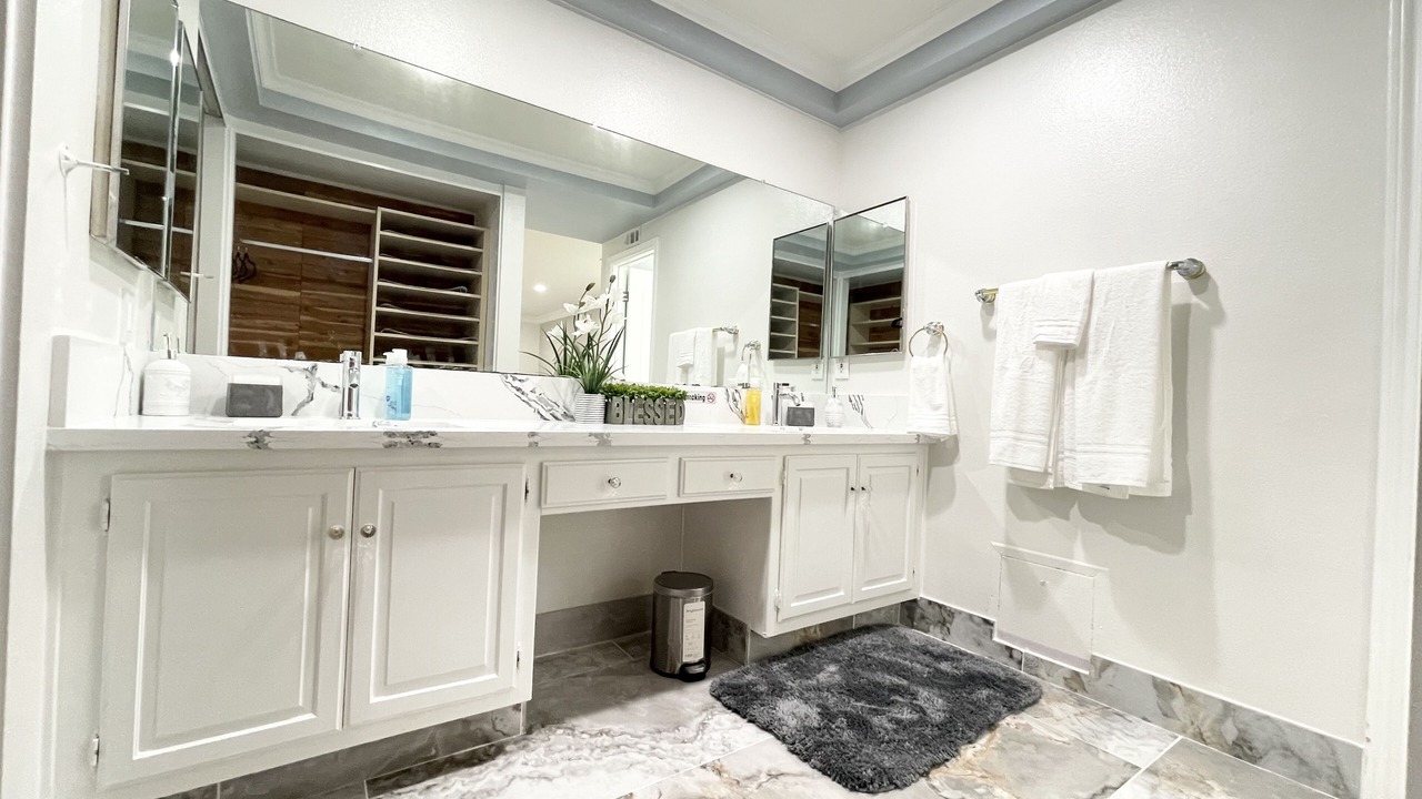 Photo of Bathroom in Southwest Anaheim