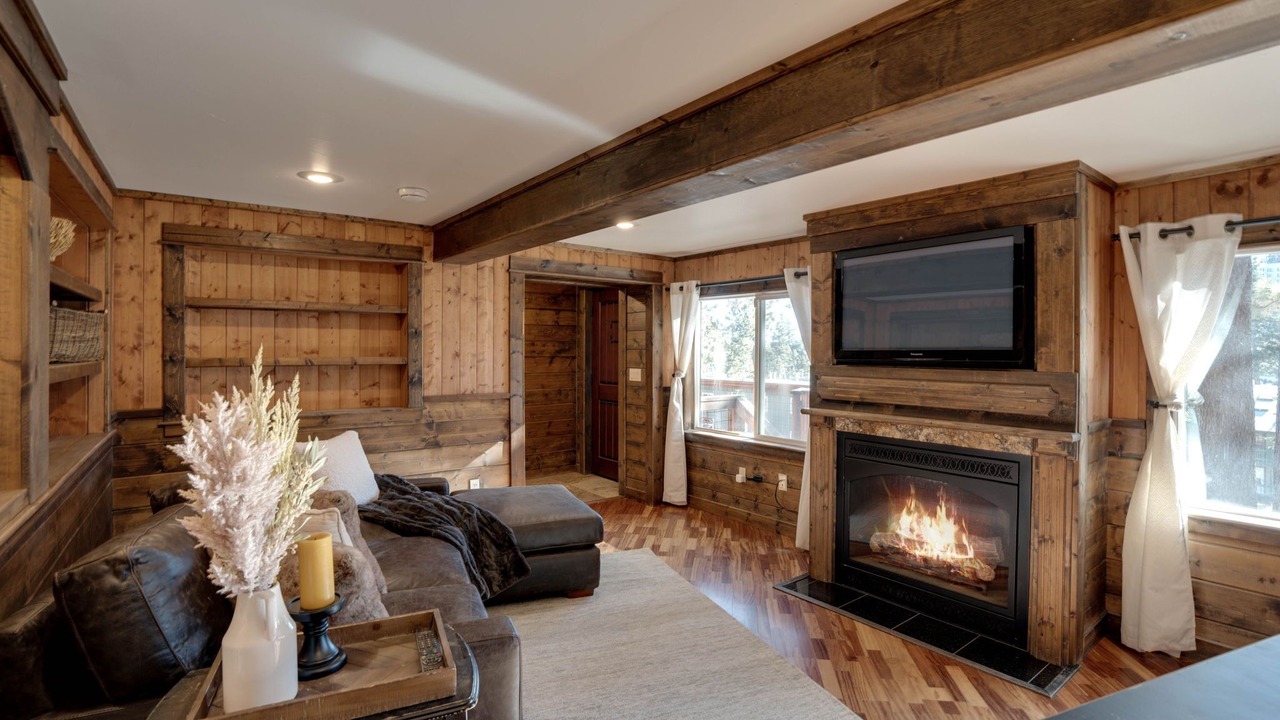 Photo of Bedroom in Tahoe Village