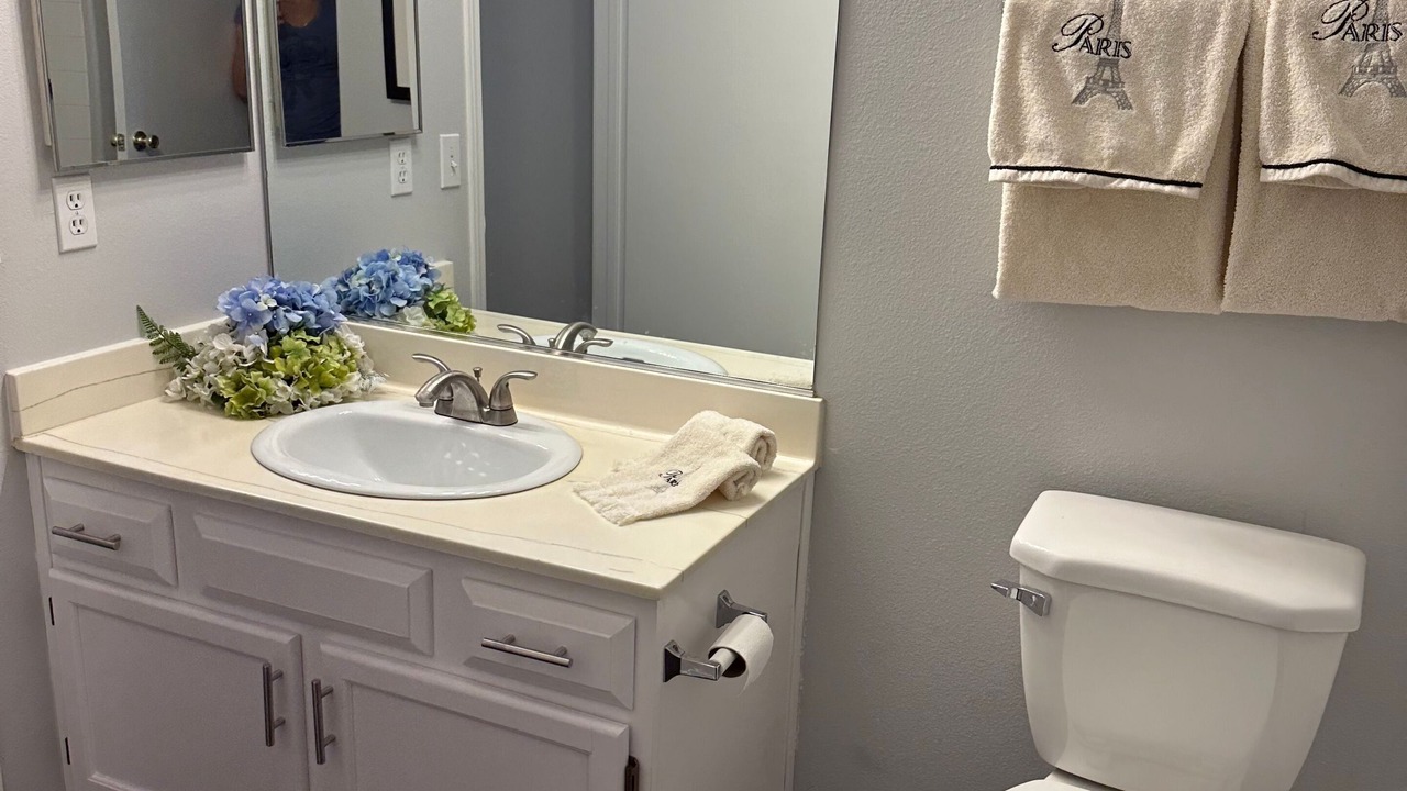 Photo of Bathroom in Enterprise