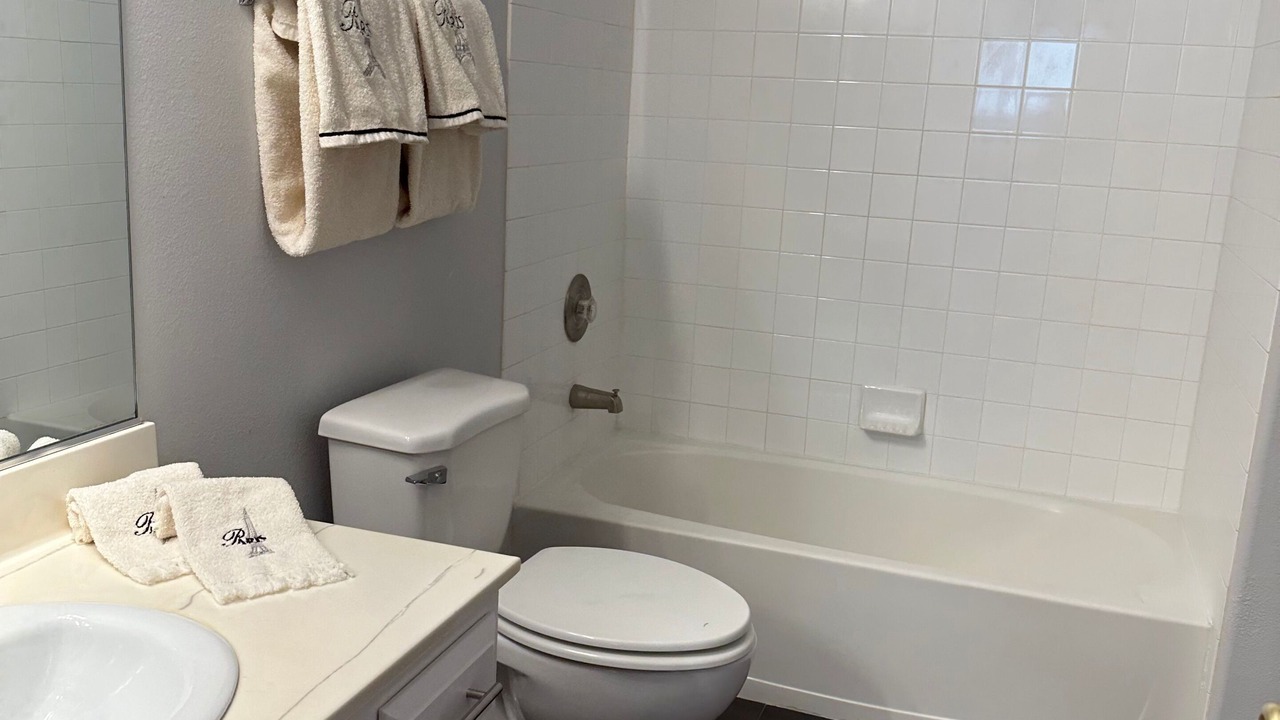 Photo of Bathroom in Enterprise