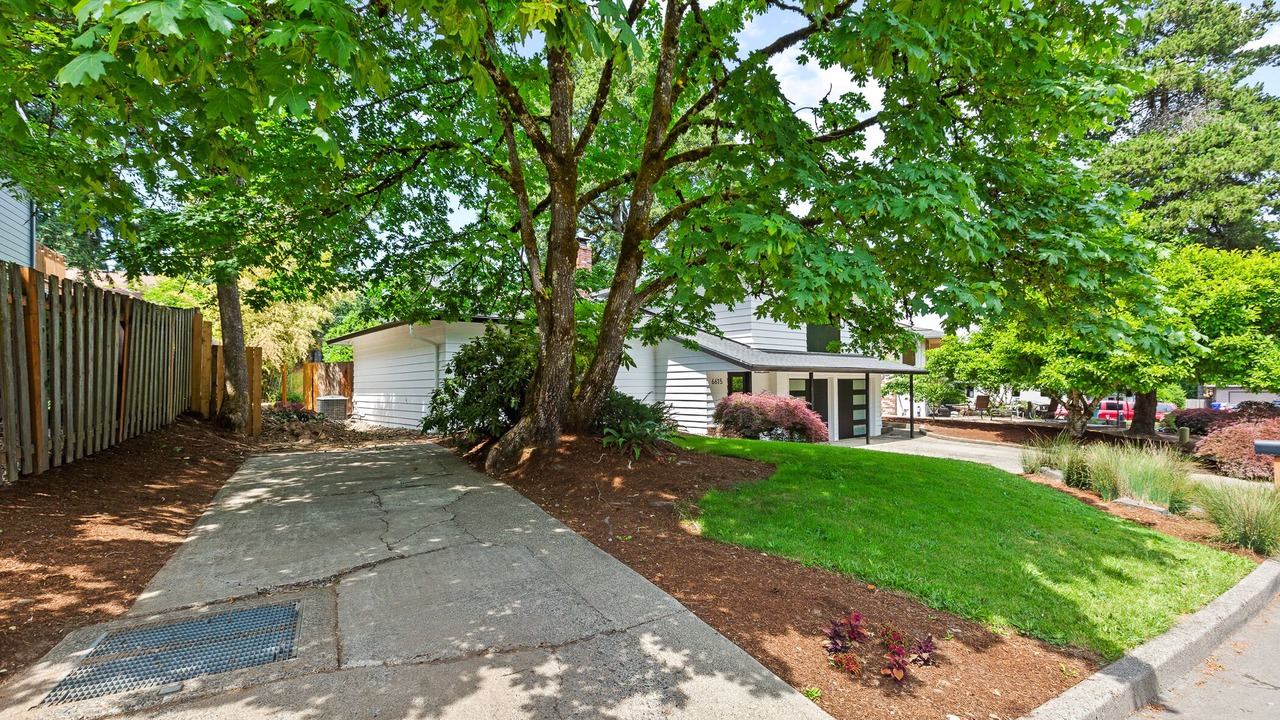 Photo of Outdoor in Gladstone