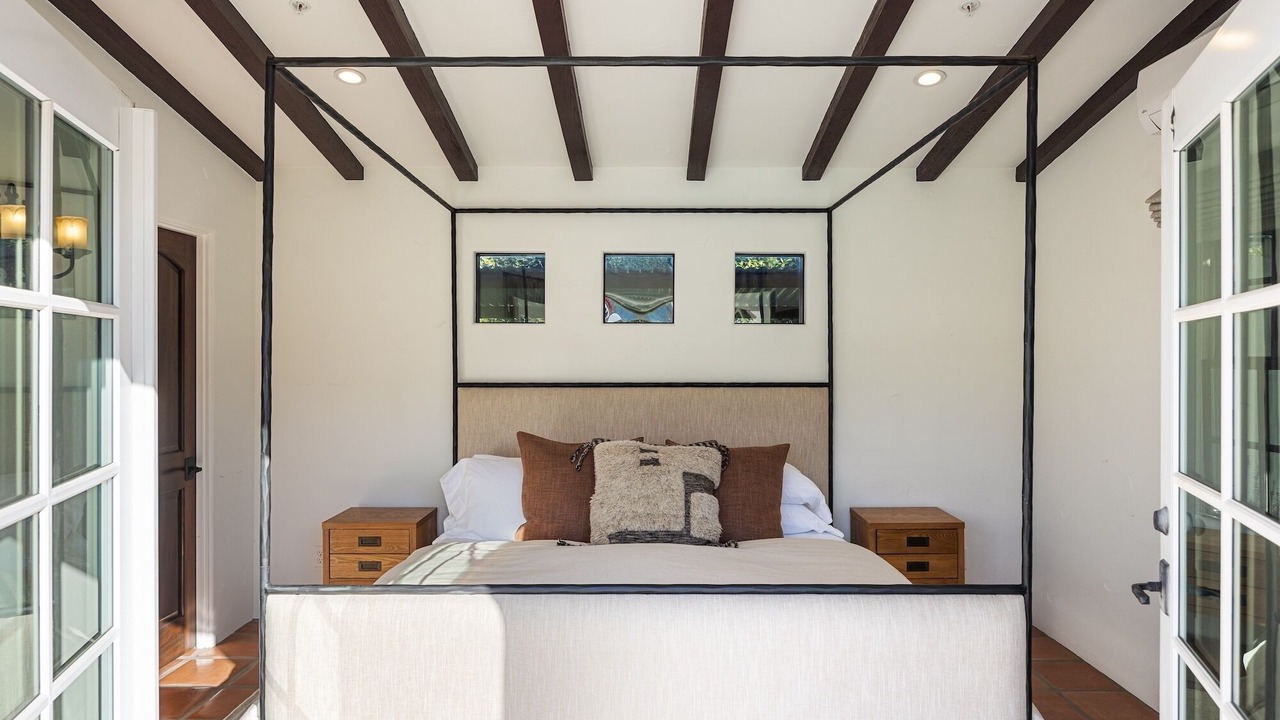 Photo of Bedroom in Araby Commons