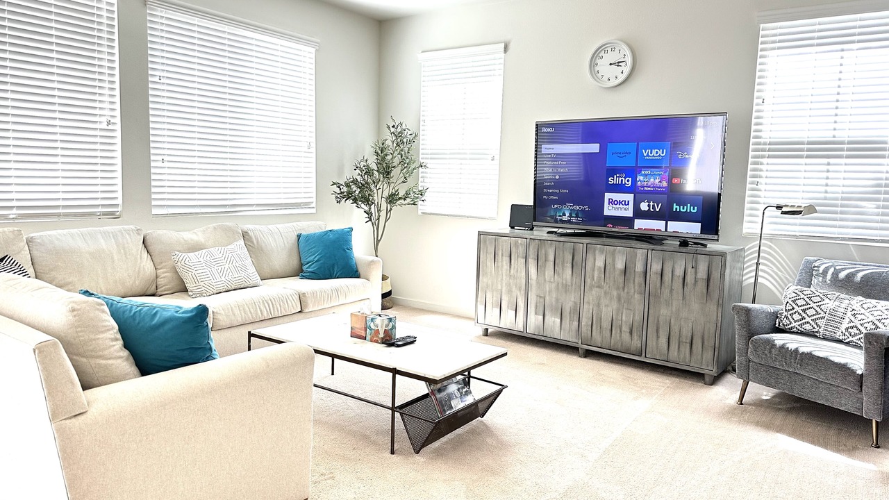 Photo of Livingroom in Upland