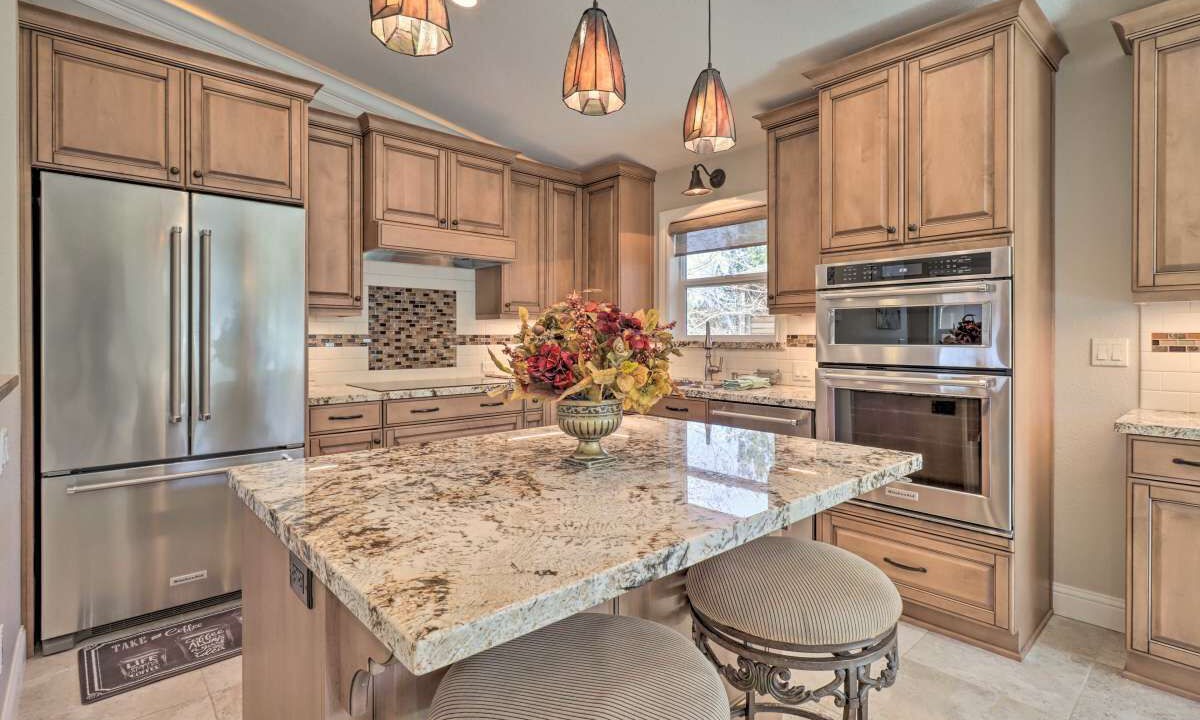 Photo of Kitchen in Tahoe Keys